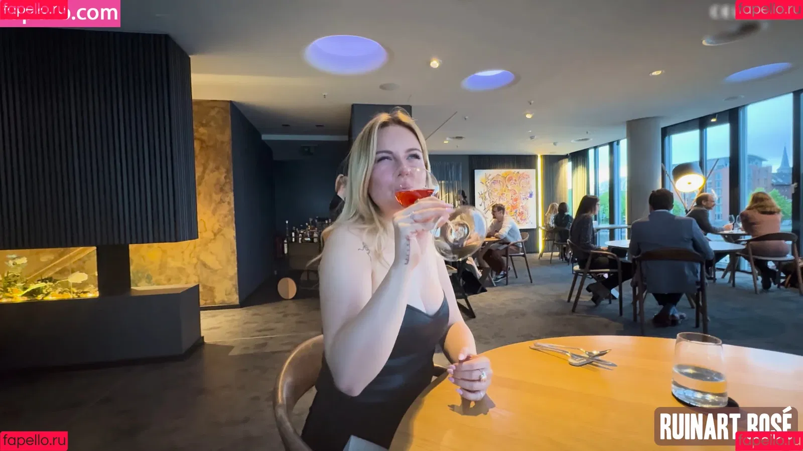 KellyMissesvlog Onlyfans Photo Gallery 