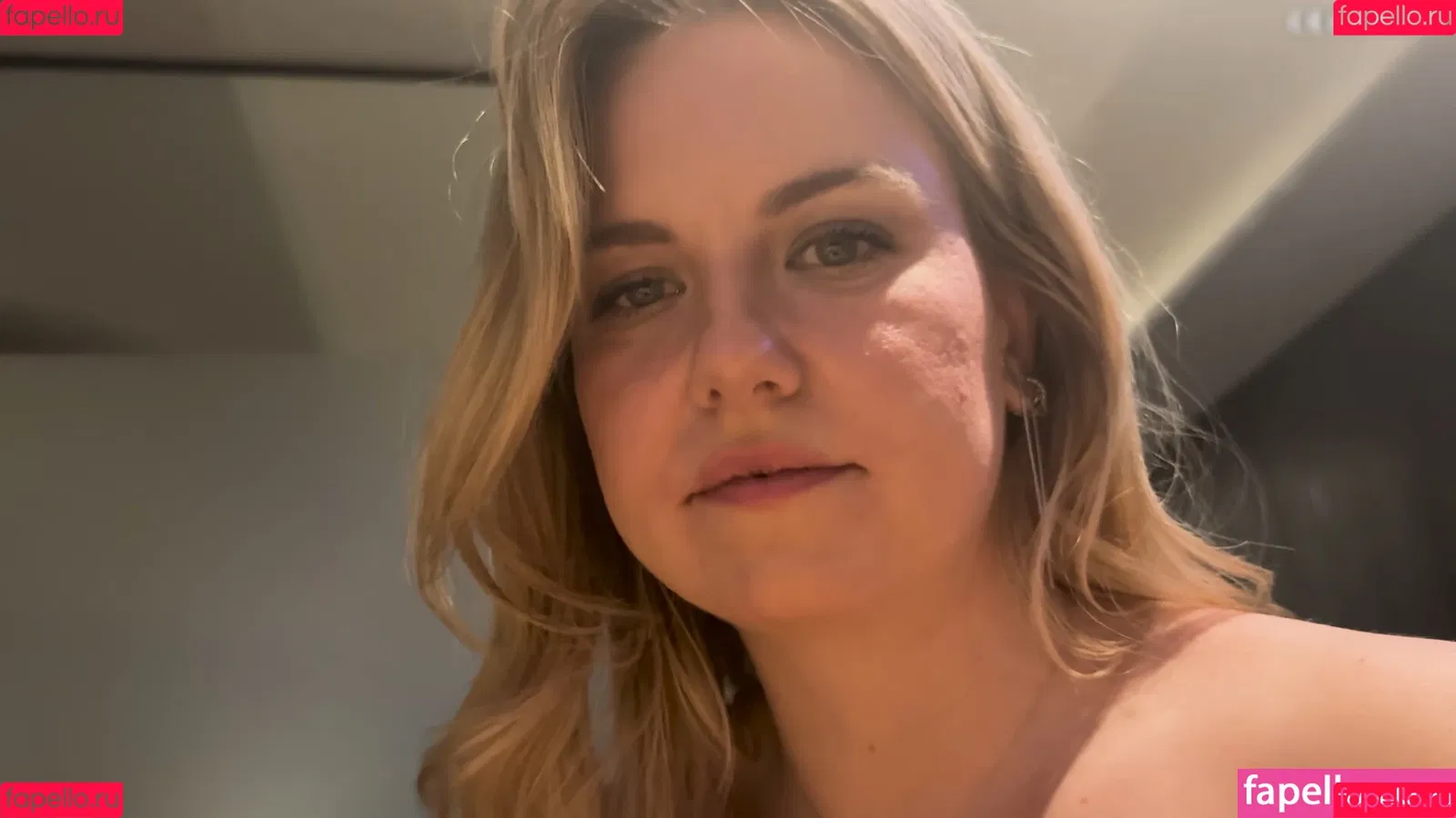 KellyMissesvlog Onlyfans Photo Gallery 