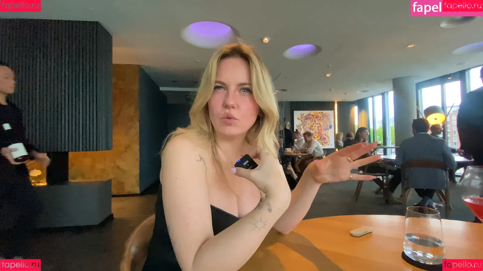 KellyMissesvlog Onlyfans Photo Gallery 