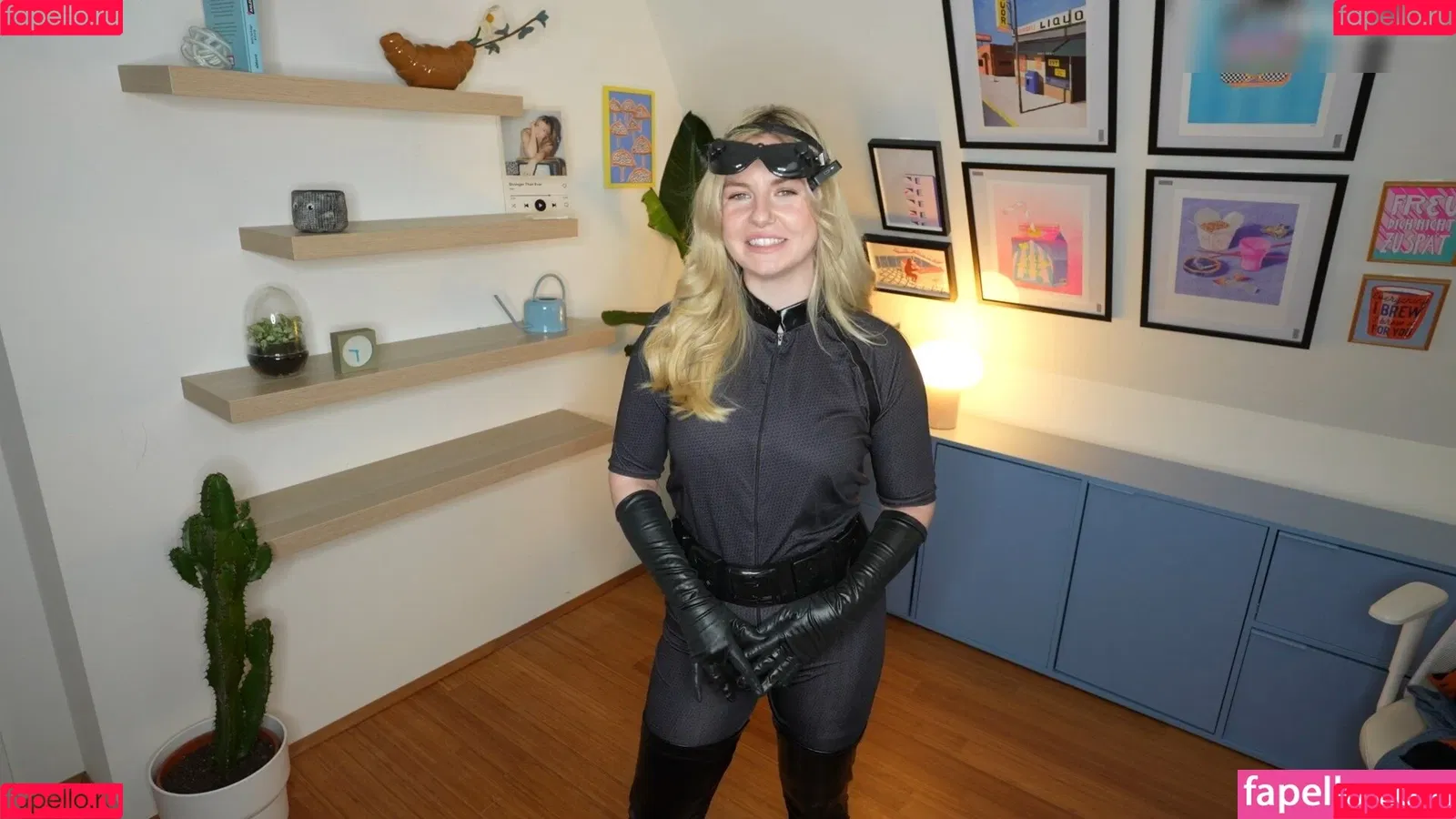 KellyMissesvlog Onlyfans Photo Gallery 