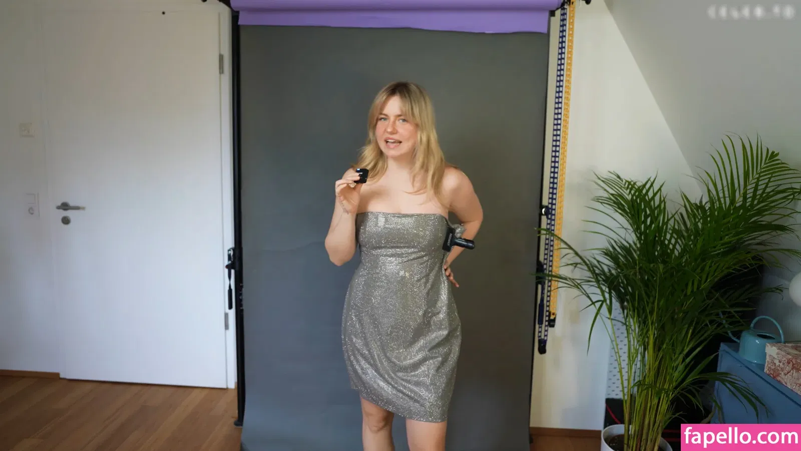 KellyMissesvlog Onlyfans Photo Gallery 