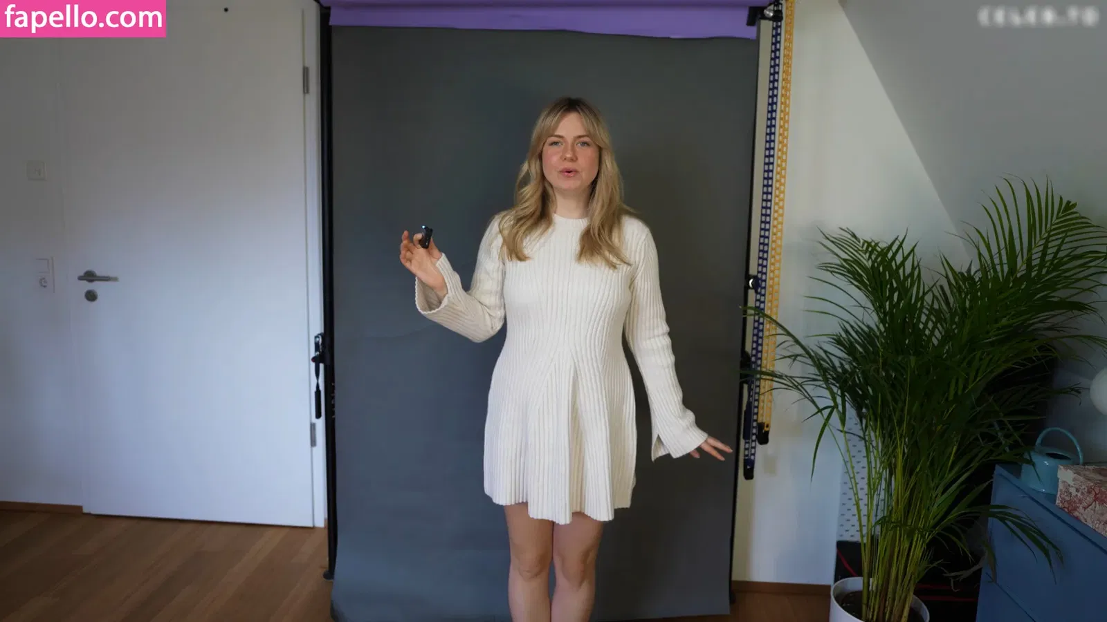 KellyMissesvlog Onlyfans Photo Gallery 