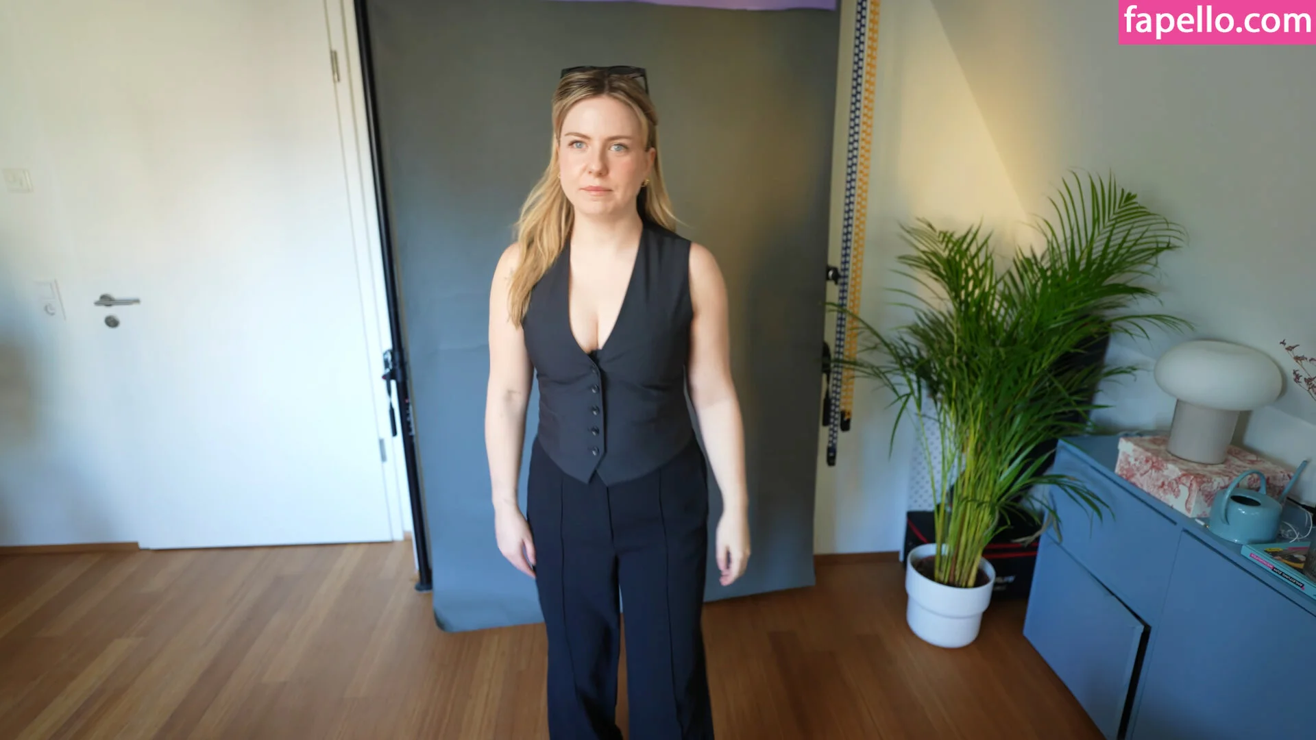 KellyMissesvlog Onlyfans Photo Gallery 