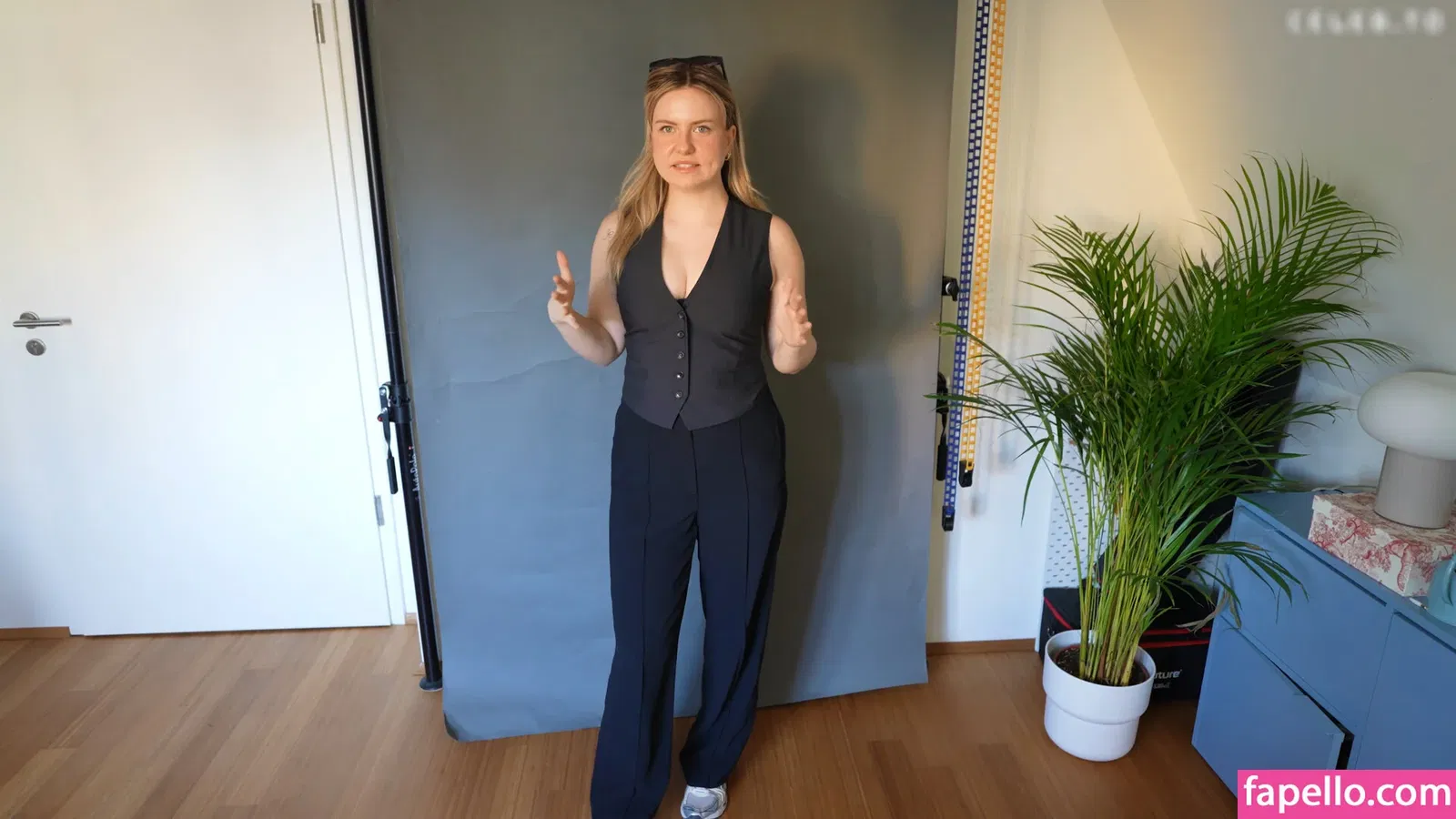 KellyMissesvlog Onlyfans Photo Gallery 