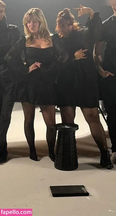 KellyMissesvlog Onlyfans Photo Gallery 