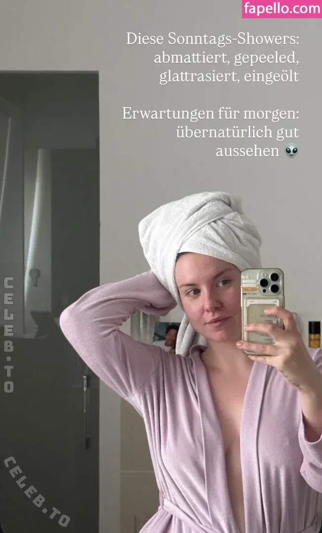 KellyMissesvlog Onlyfans Photo Gallery 