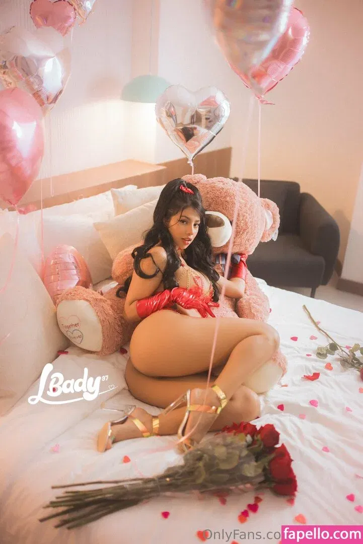 Lauren-98 Onlyfans Photo Gallery 