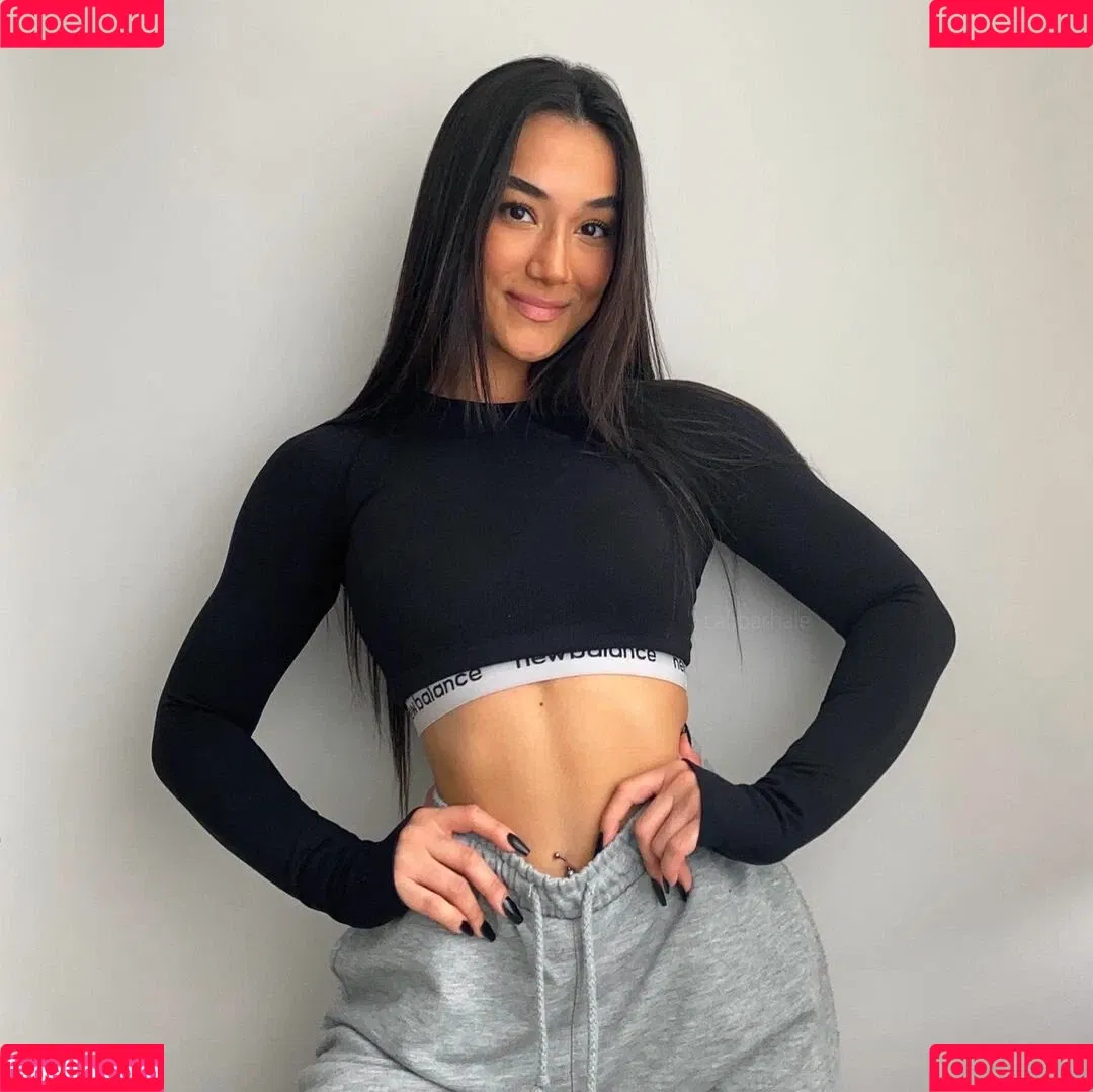 Hale Cabbar Onlyfans Photo Gallery 