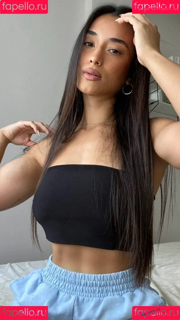 Hale Cabbar Onlyfans Photo Gallery 