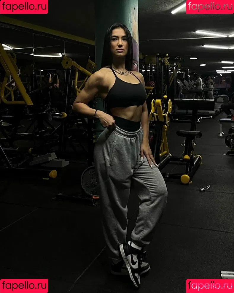 Hale Cabbar Onlyfans Photo Gallery 