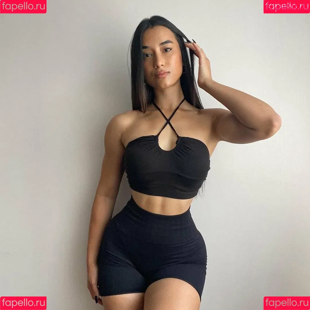 Hale Cabbar Onlyfans Photo Gallery 