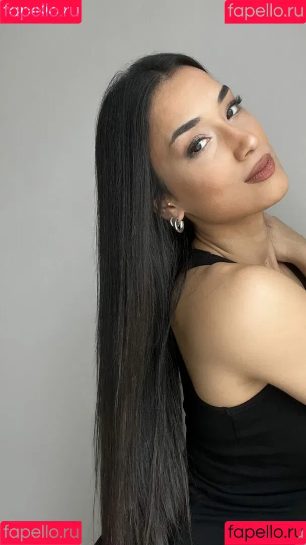 Hale Cabbar Onlyfans Photo Gallery 