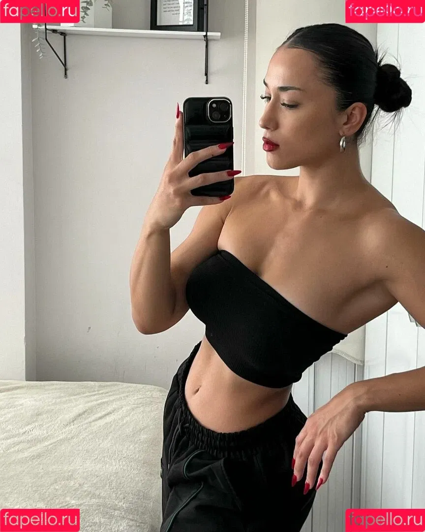 Hale Cabbar Onlyfans Photo Gallery 