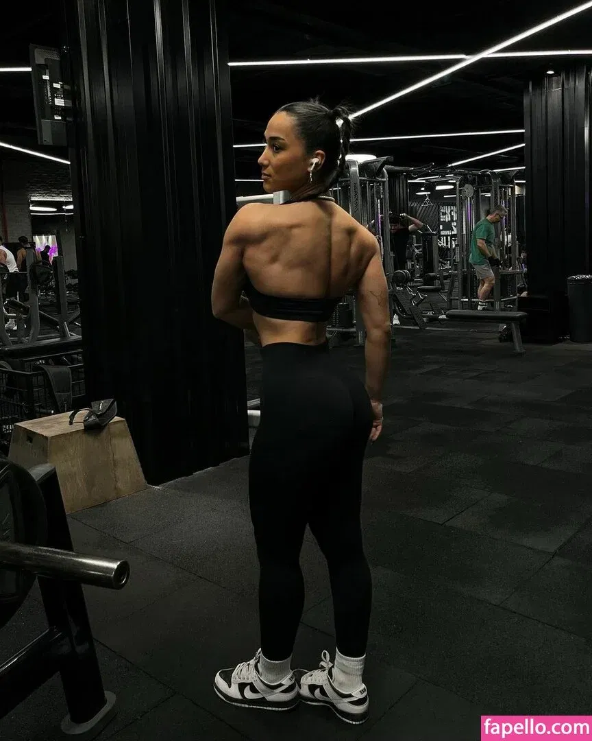 Hale Cabbar Onlyfans Photo Gallery 