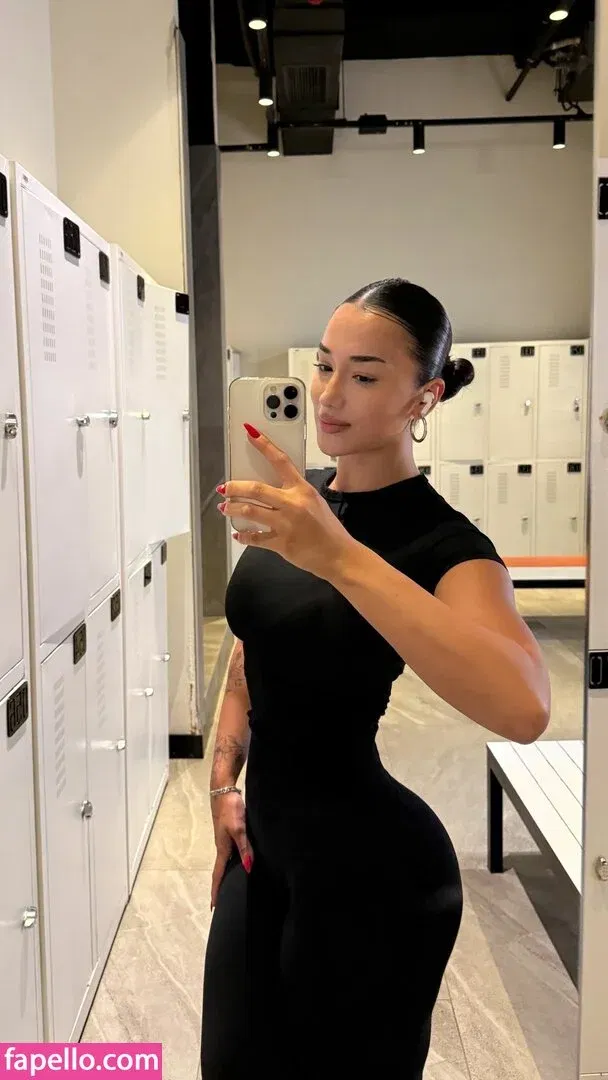 Hale Cabbar Onlyfans Photo Gallery 