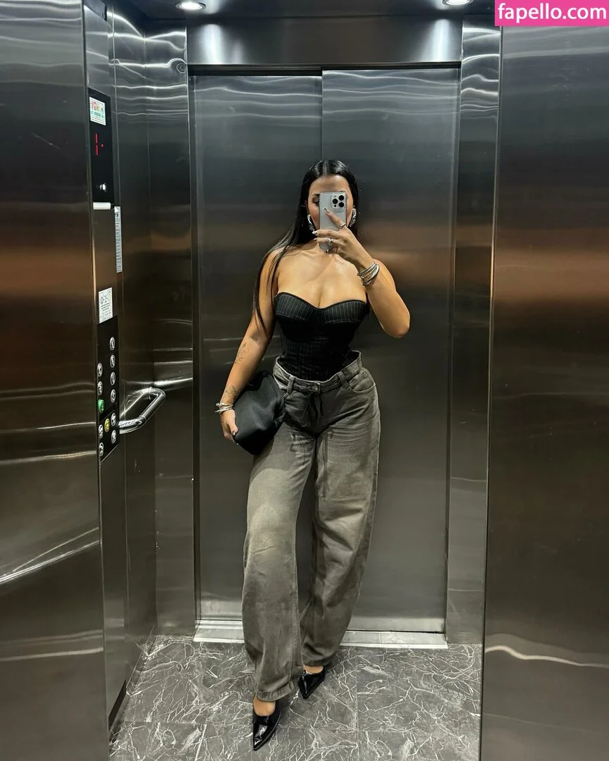 Hale Cabbar Onlyfans Photo Gallery 