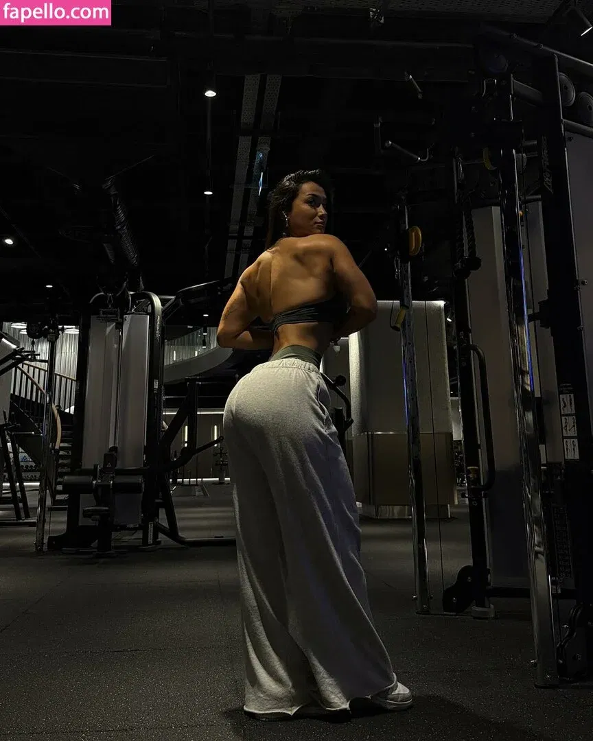 Hale Cabbar Onlyfans Photo Gallery 