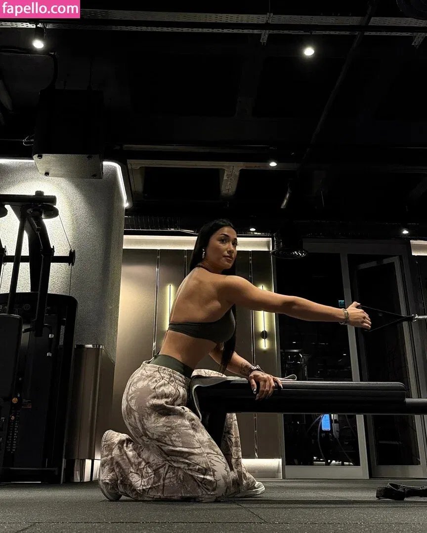 Hale Cabbar Onlyfans Photo Gallery 