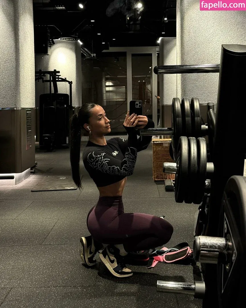 Hale Cabbar Onlyfans Photo Gallery 