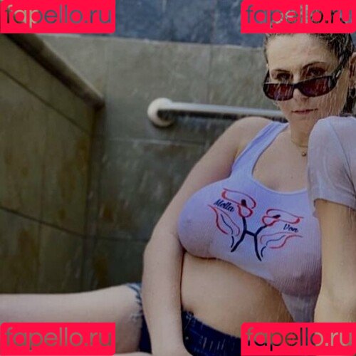 Emspensiveemily Onlyfans Photo Gallery 