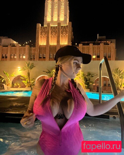 Emspensiveemily Nude Onlyfans Photo 36