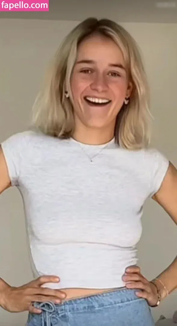 Ariana Müller / Vegetario Onlyfans Photo Gallery 