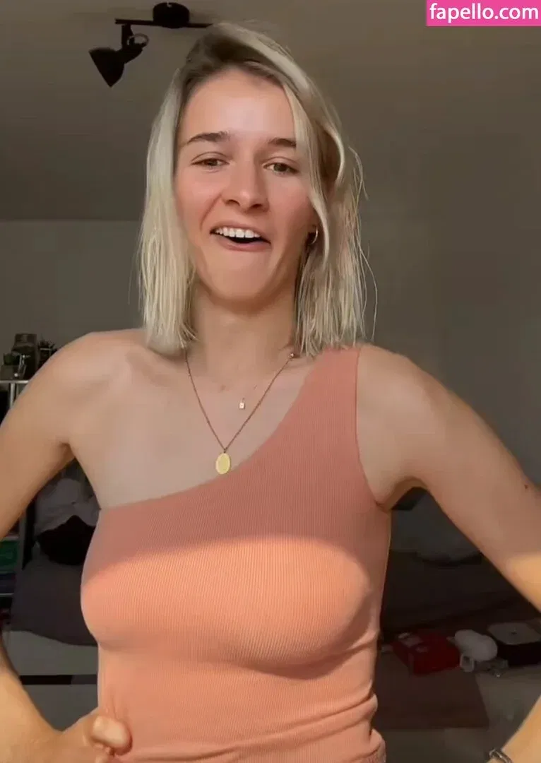 Ariana Müller / Vegetario Onlyfans Photo Gallery 