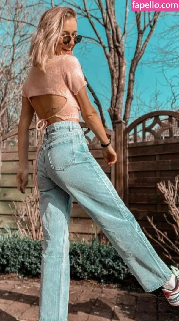 Ariana Müller / Vegetario Onlyfans Photo Gallery 