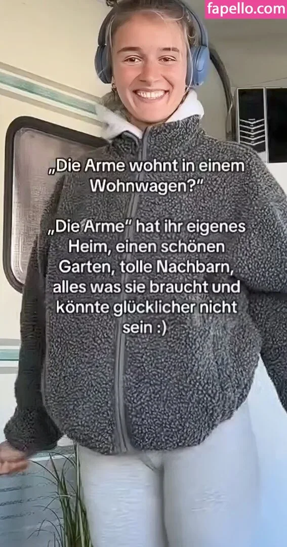 Ariana Müller / Vegetario Onlyfans Photo Gallery 