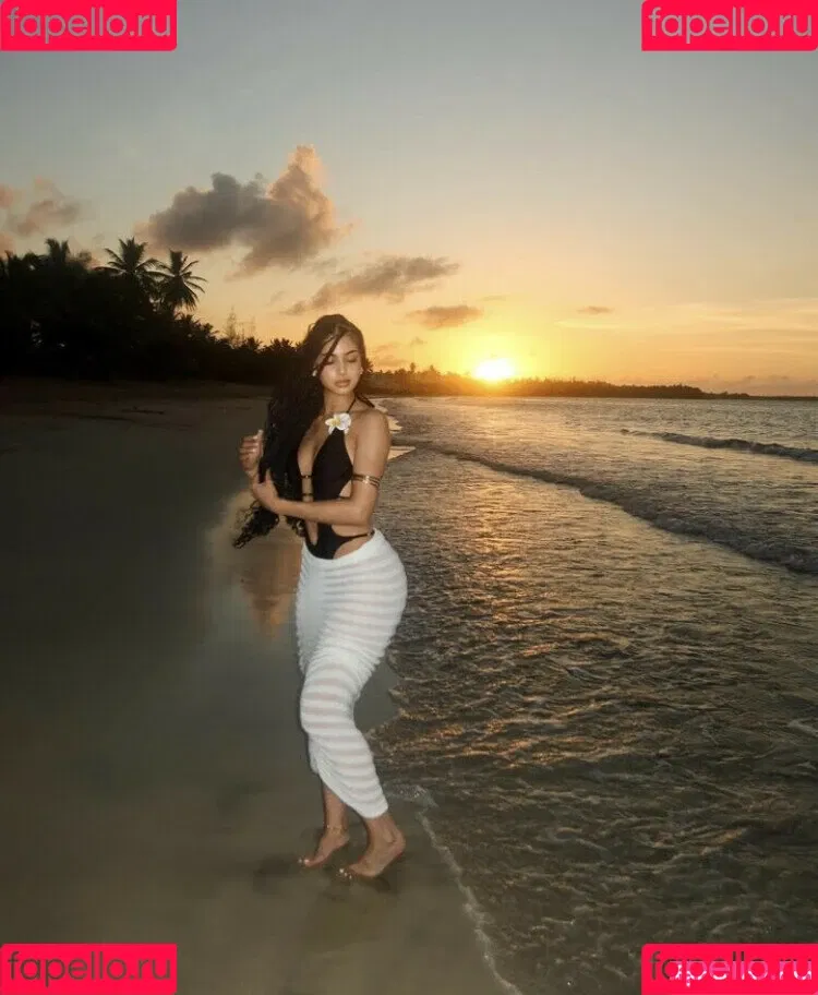 nickimariex Onlyfans Photo Gallery 