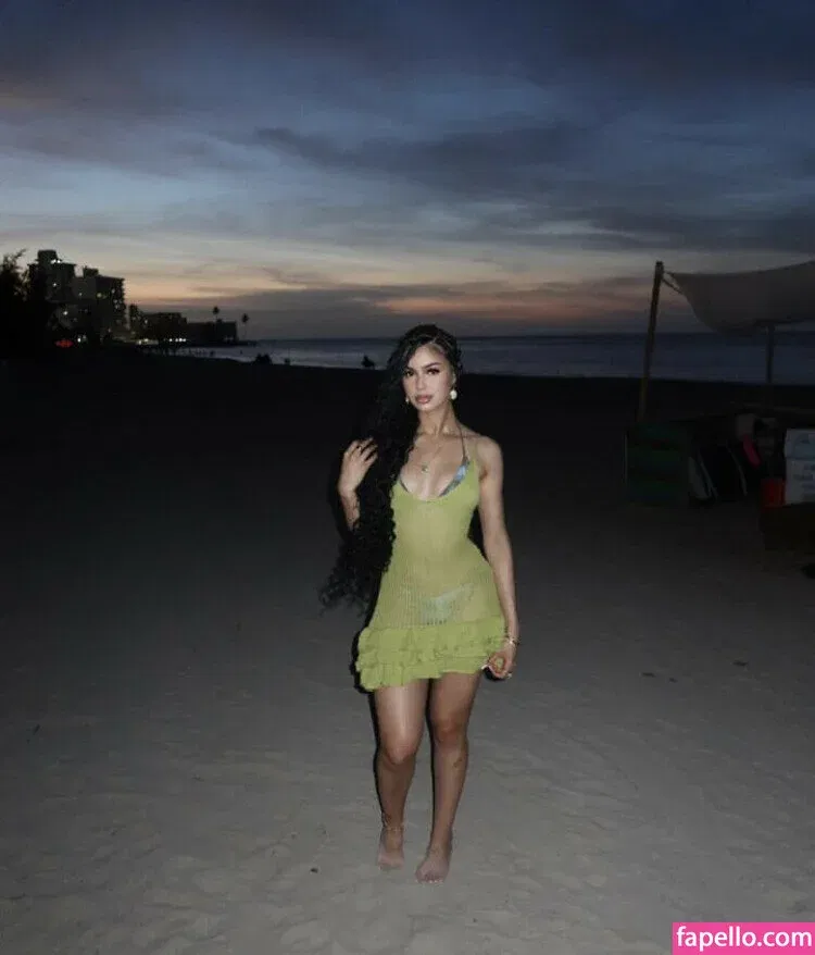 nickimariex Onlyfans Photo Gallery 