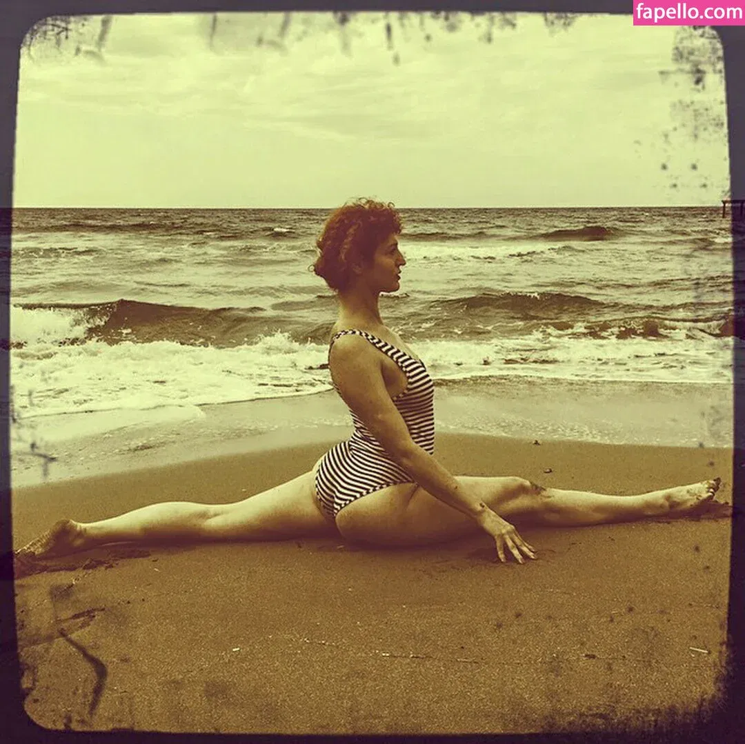 Demet Yoruç Onlyfans Photo Gallery 