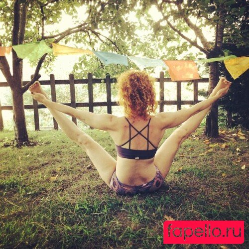 Demet Yoruç Nude Onlyfans Photo 26