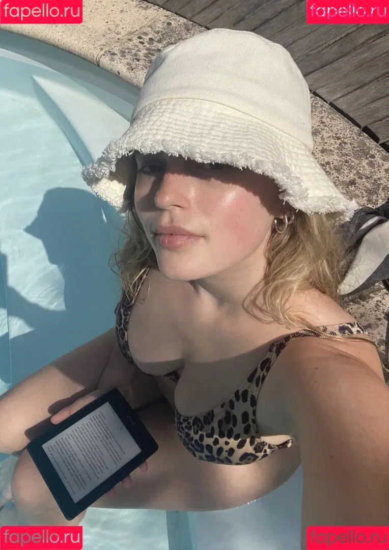 Anniisturn Onlyfans Photo Gallery 