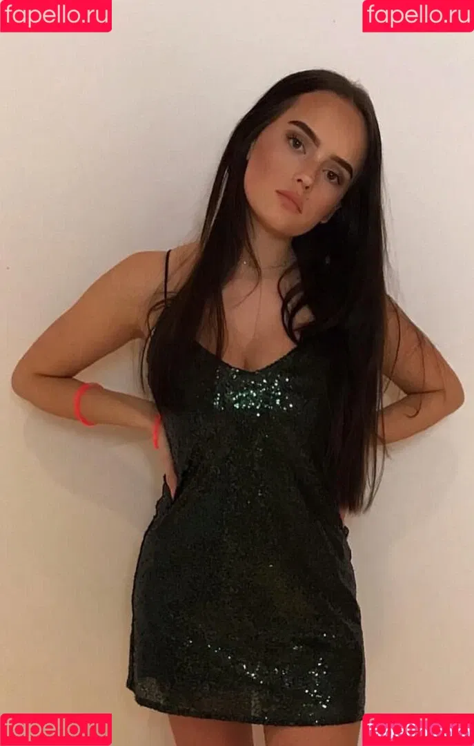 Anniisturn Onlyfans Photo Gallery 