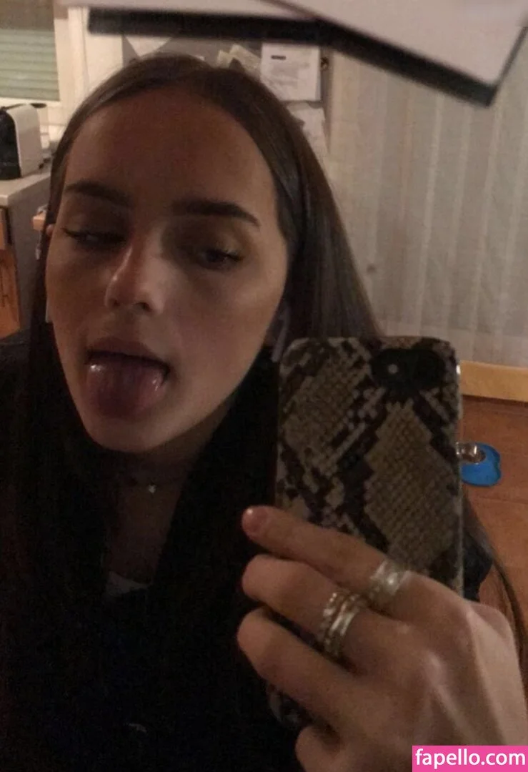 Anniisturn Nude Onlyfans Photo 25