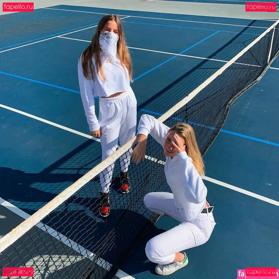 Lola Dubrul Onlyfans Photo Gallery 