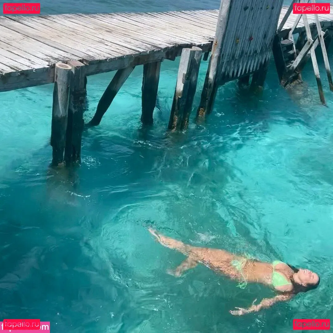 Lola Dubrul Onlyfans Photo Gallery 