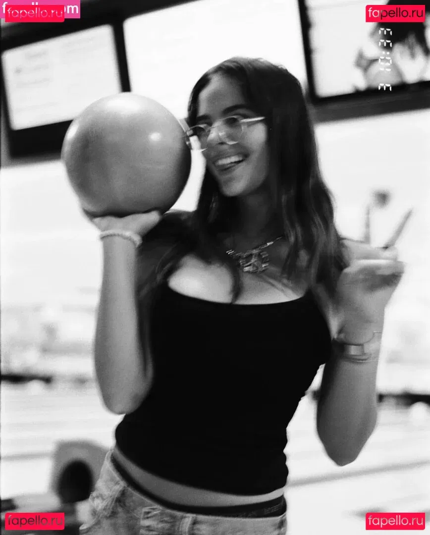 Lola Dubrul Onlyfans Photo Gallery 