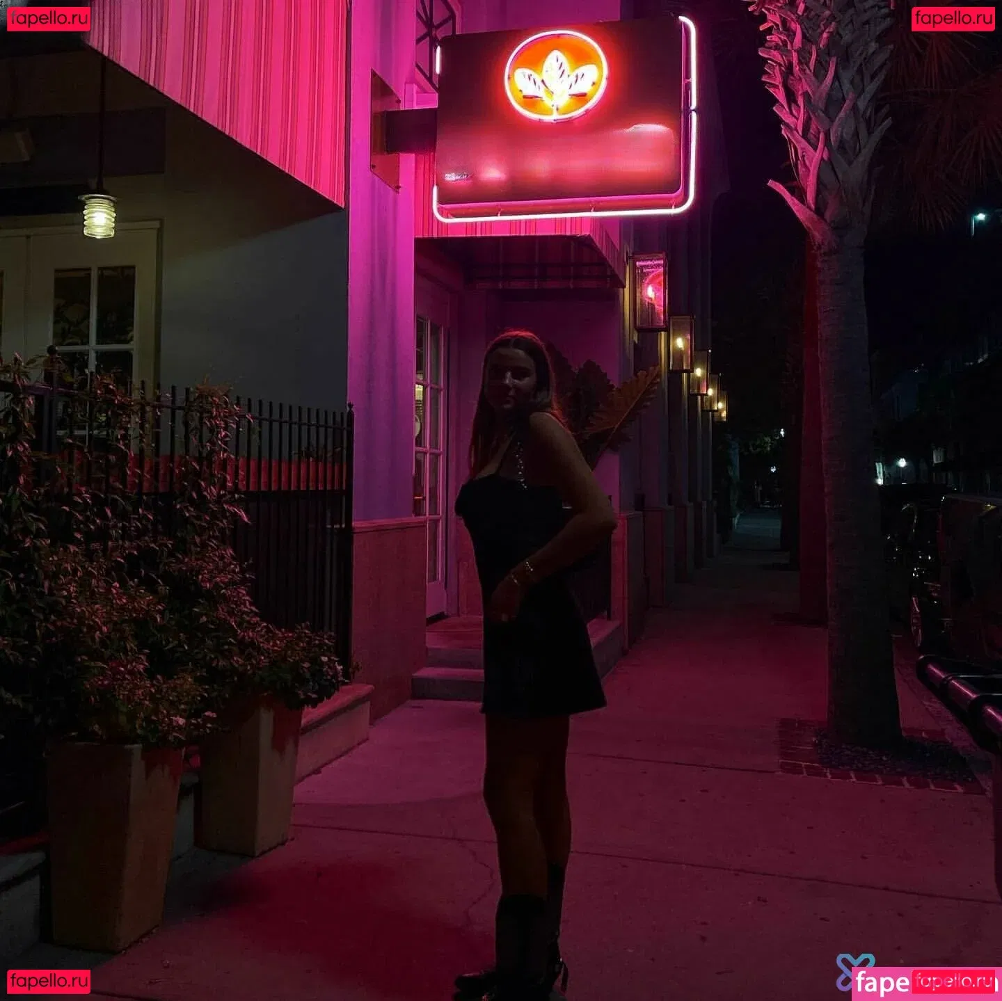 Lola Dubrul Onlyfans Photo Gallery 