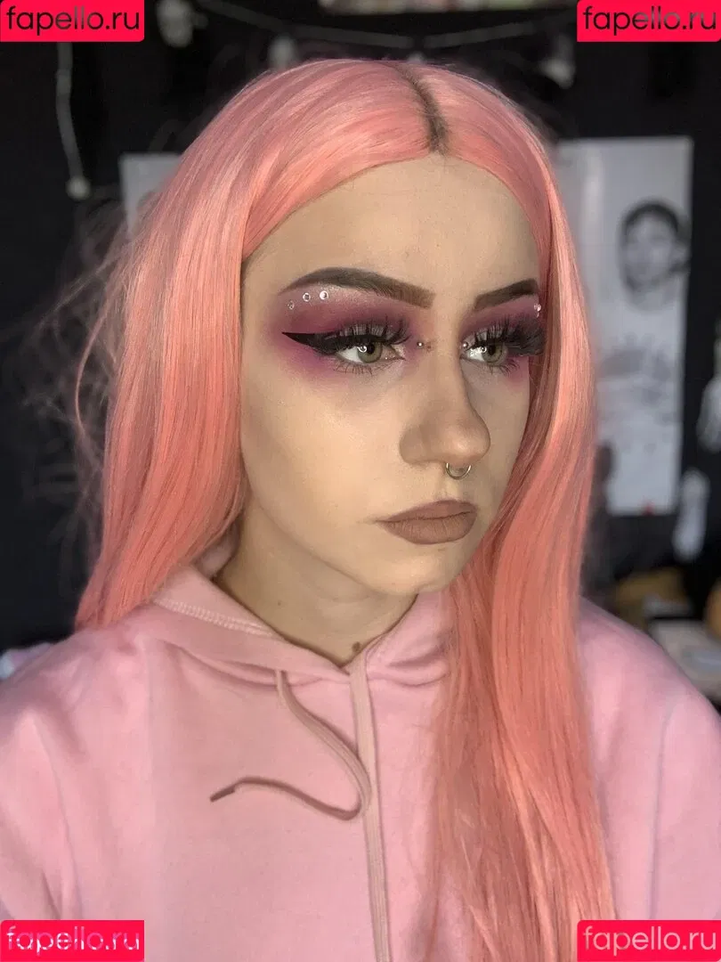 xhxllgirl Onlyfans Photo Gallery 