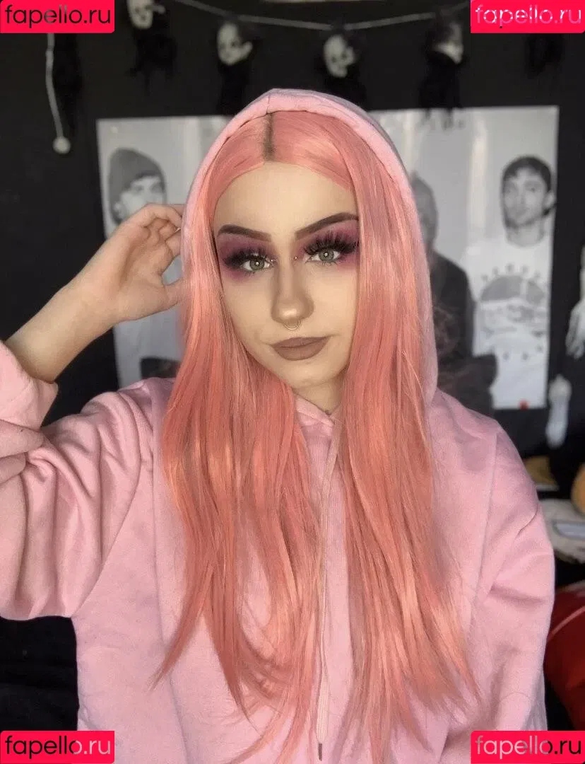 xhxllgirl Onlyfans Photo Gallery 