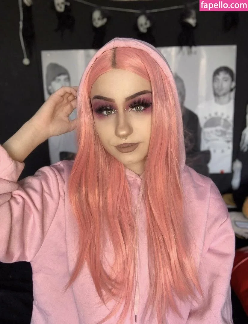 xhxllgirl Onlyfans Photo Gallery 