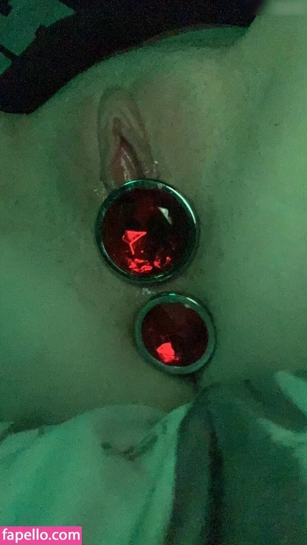 xhxllgirl Onlyfans Photo Gallery 