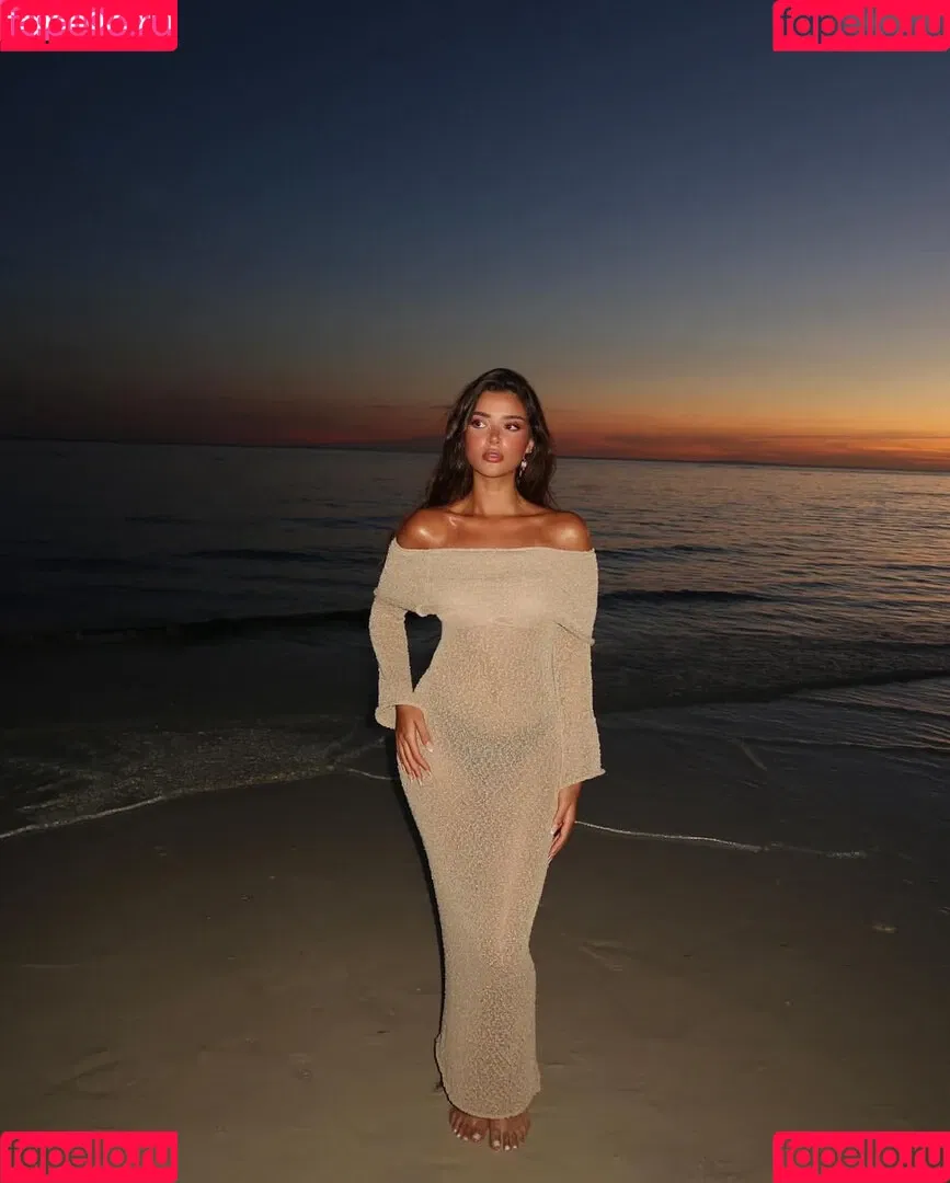 saraxrh Onlyfans Photo Gallery 