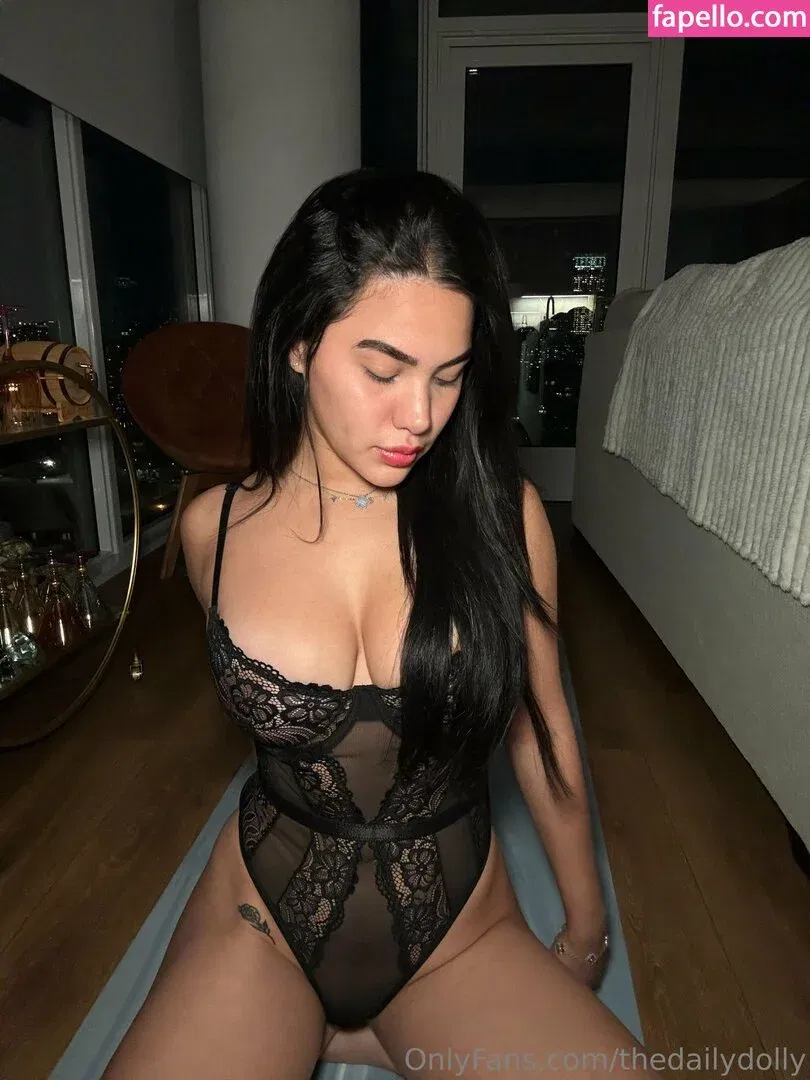 thedailydolly Onlyfans Photo Gallery 