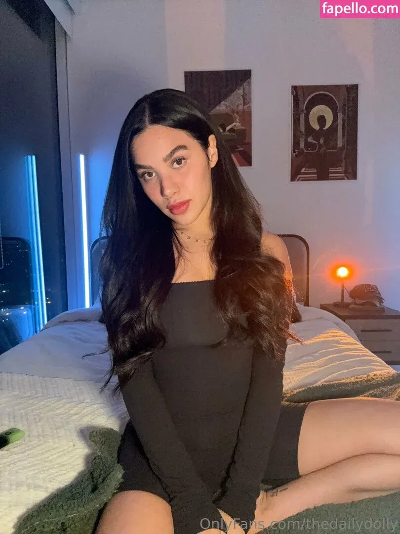 thedailydolly Onlyfans Photo Gallery 