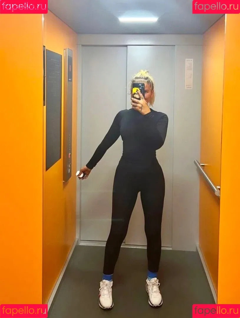 Loredana Zefi Onlyfans Photo Gallery 