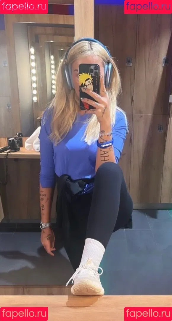 Loredana Zefi Onlyfans Photo Gallery 