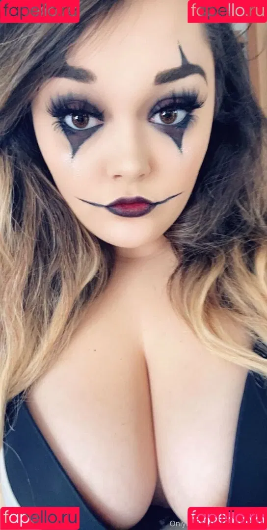 manda_bug Onlyfans Photo Gallery 